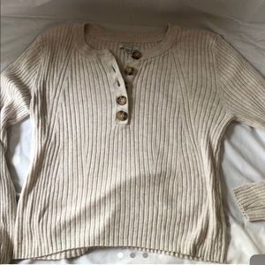 American Eagle Stretchy Button Up Longsleeve Top.